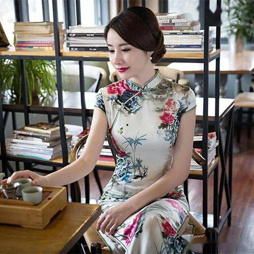 国产旗袍视频,国产旗袍风采展示